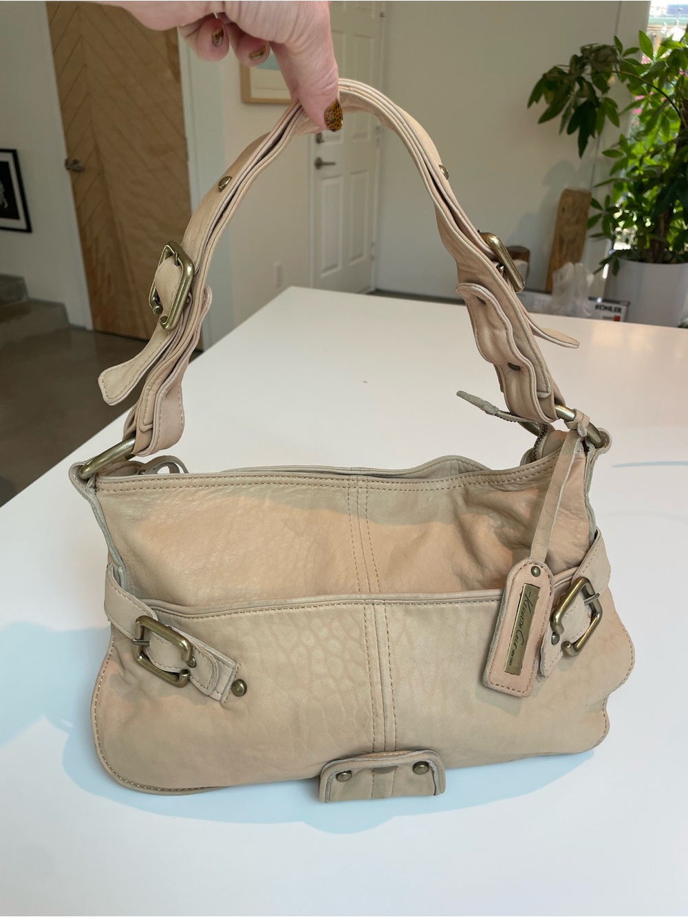 Kenneth Cole Vintage Beige Leather Bag